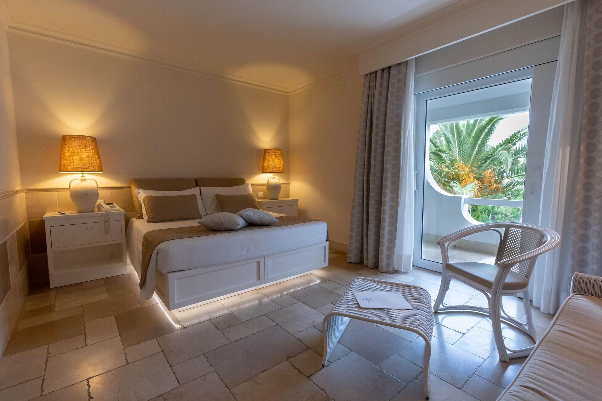 Ostuni A Mare Hotell Exteriör bild
