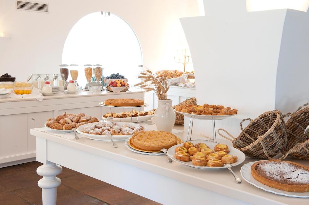 Ostuni A Mare Hotell Exteriör bild
