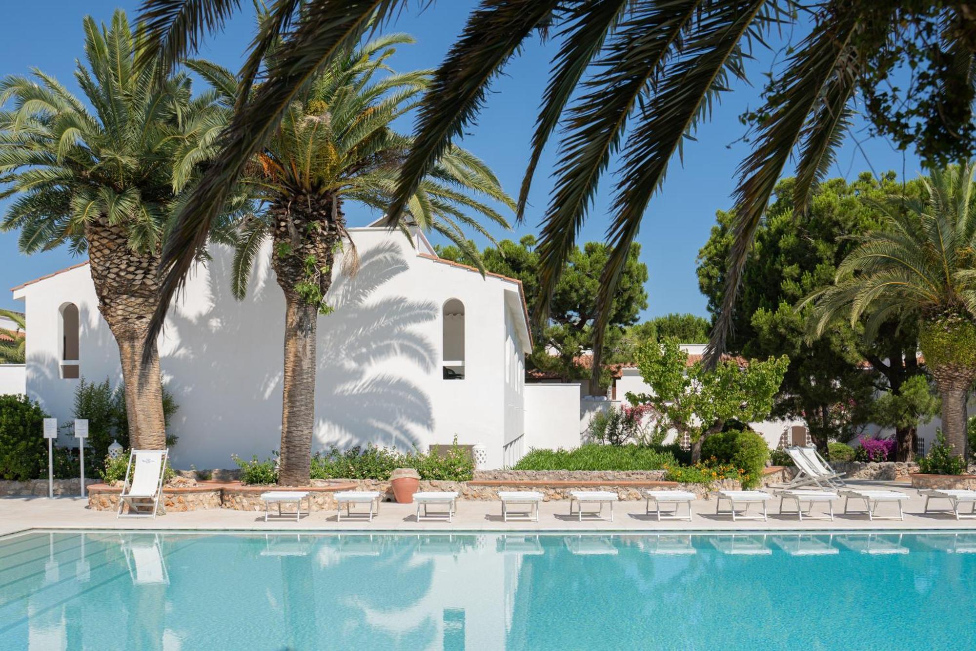 Ostuni A Mare Hotell Exteriör bild
