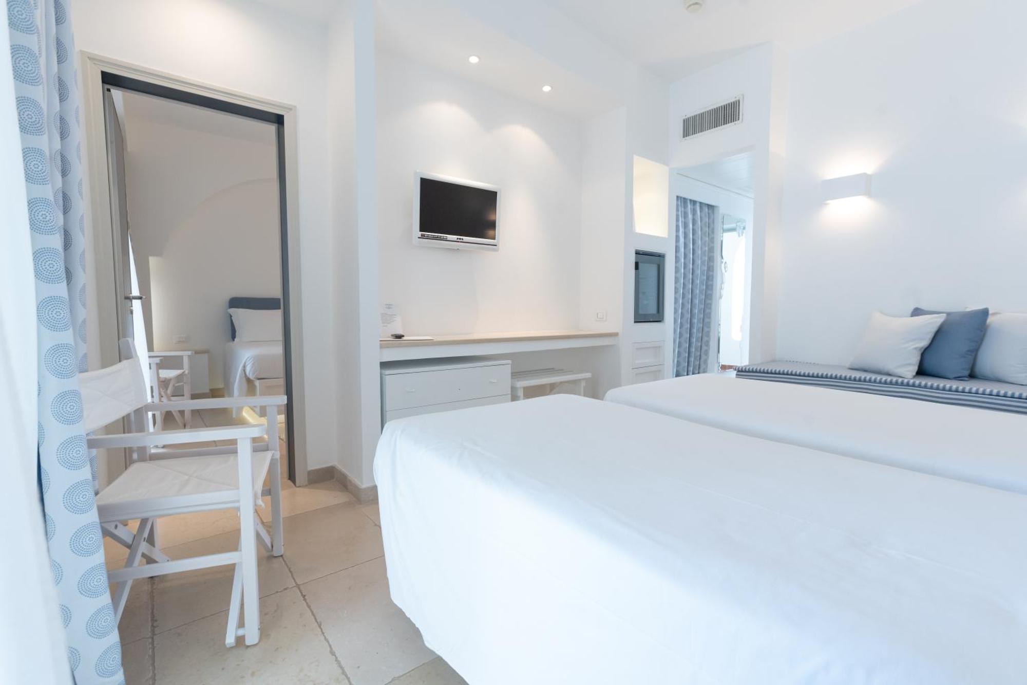 Ostuni A Mare Hotell Exteriör bild